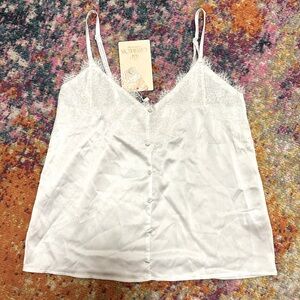White Eyelash Lace Satin Spaghetti Strap Button Elastic Back Camisole NWT